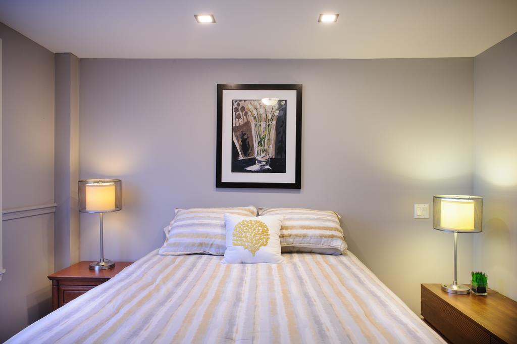 Moncton Suites - Apartments Across Georges Dumont Ngoại thất bức ảnh