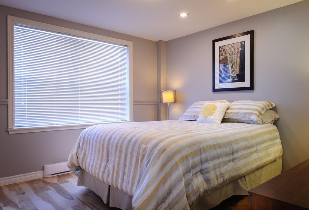 Moncton Suites - Apartments Across Georges Dumont Ngoại thất bức ảnh