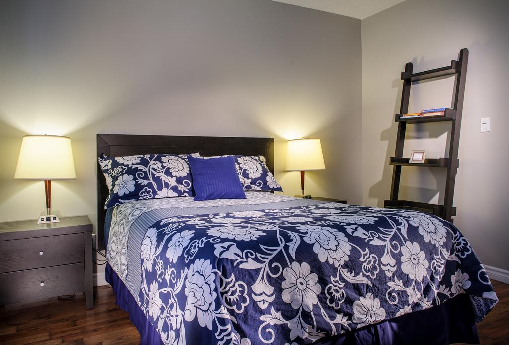 Moncton Suites - Apartments Across Georges Dumont Ngoại thất bức ảnh
